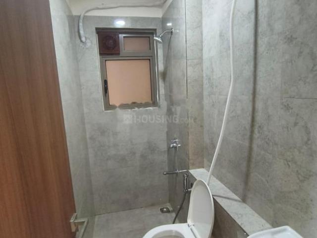 2 BHK Apartment in Malad East for rent Mumbai. The reference number is 20789721