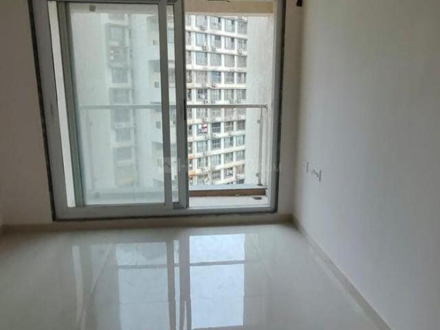 2 BHK Apartment in Malad East for rent Mumbai. The reference number is 20940429
