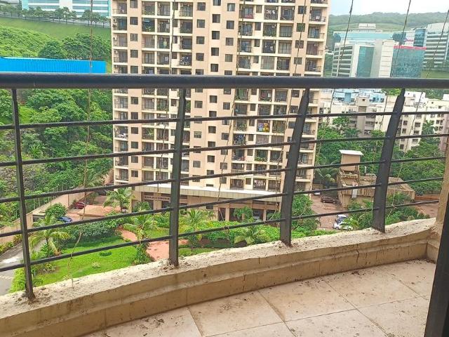 2 BHK Apartment in Malad East for rent Mumbai. The reference number is 20962541