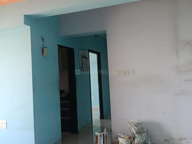 2 BHK Apartment in Malad East for rent Mumbai. The reference number is 20003218