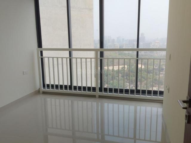 2 BHK Apartment in Malad East for rent Mumbai. The reference number is 20179654