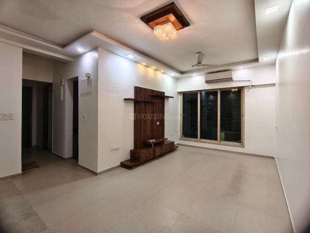 2 BHK Apartment in Malad East for rent Mumbai. The reference number is 20377606
