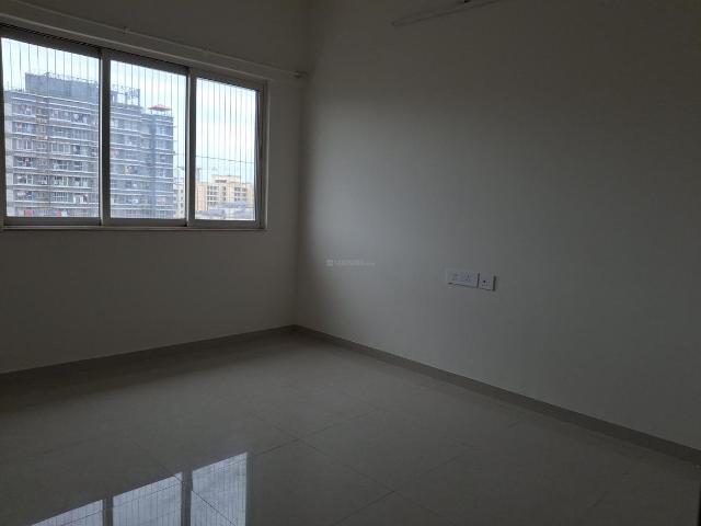 2 BHK Apartment in Malad East for rent Mumbai. The reference number is 21020701