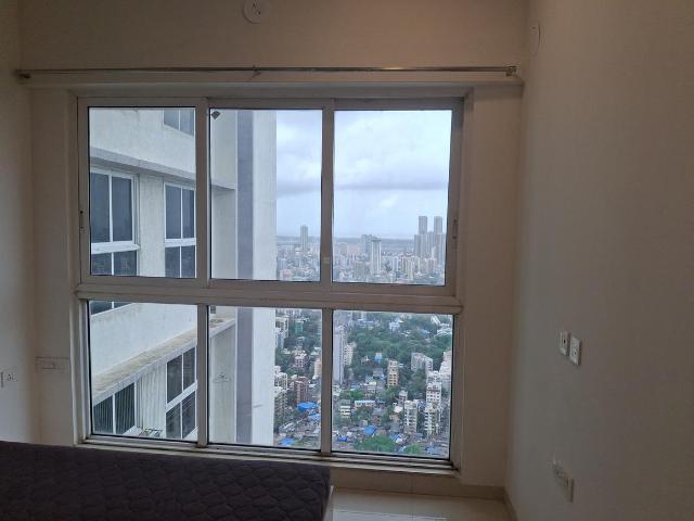 2 BHK Apartment in Malad East for rent Mumbai. The reference number is 21027041