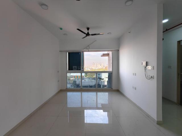 2 BHK Apartment in Malad East for rent Mumbai. The reference number is 21035489