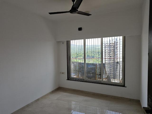 2 BHK Apartment in Malad East for rent Mumbai. The reference number is 21037182