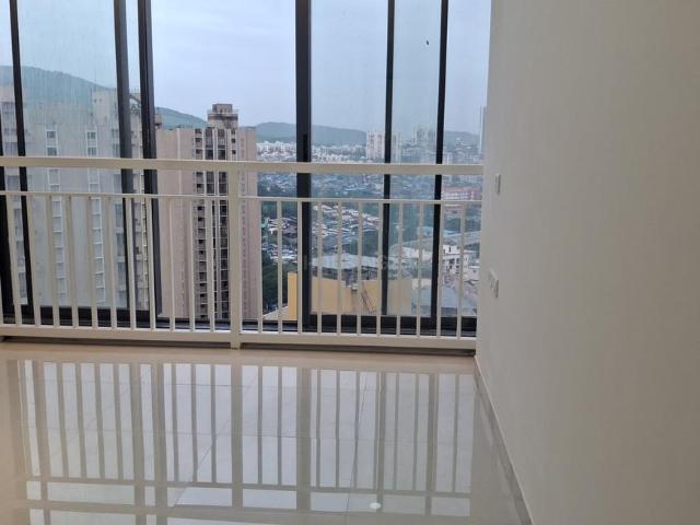 2 BHK Apartment in Malad East for rent Mumbai. The reference number is 21038366