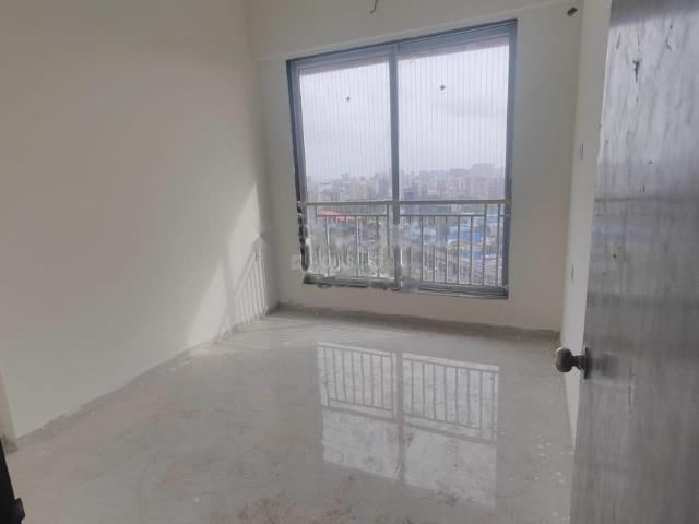 2 BHK Apartment in Malad East for rent Mumbai. The reference number is 21040655