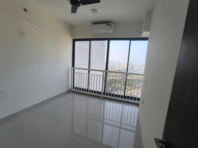 2 BHK Apartment in Malad East for rent Mumbai. The reference number is 21042571