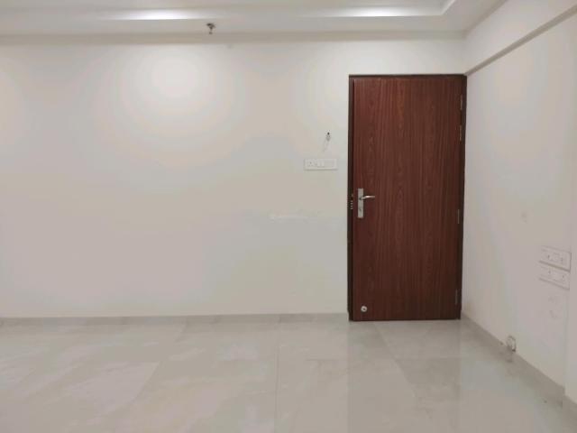 2 BHK Apartment in Malad East for rent Mumbai. The reference number is 21042862