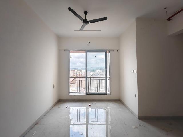 2 BHK Apartment in Malad East for rent Mumbai. The reference number is 21050788