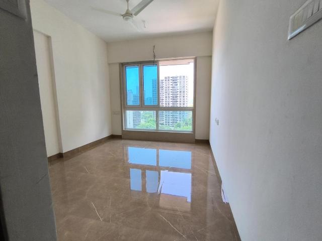 2 BHK Apartment in Malad East for rent Mumbai. The reference number is 21050250