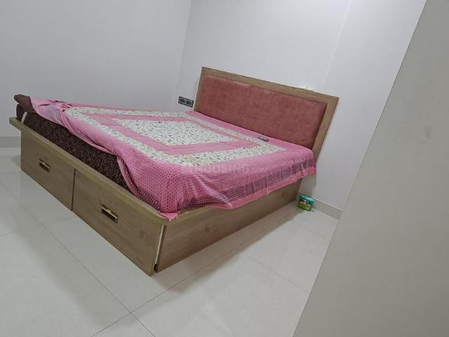 2 BHK Apartment in Malad East for rent Mumbai. The reference number is 21053048