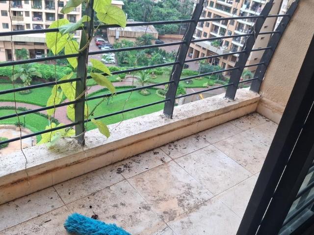 2 BHK Apartment in Malad East for rent Mumbai. The reference number is 21070556