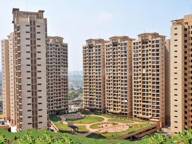 2 BHK Apartment in Malad East for rent Mumbai. The reference number is 21070165