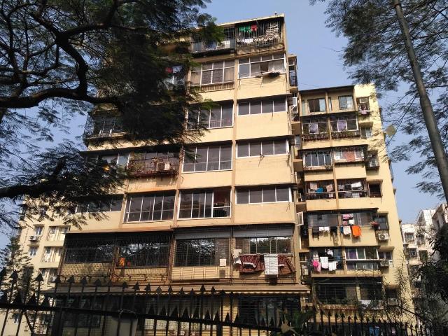 2 BHK Apartment in Malad East for rent Mumbai. The reference number is 21113780
