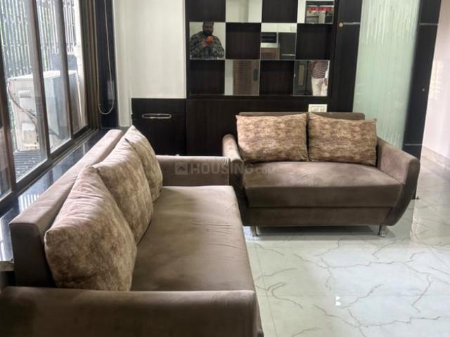 2 BHK Apartment in Malad East for rent Mumbai. The reference number is 21128475