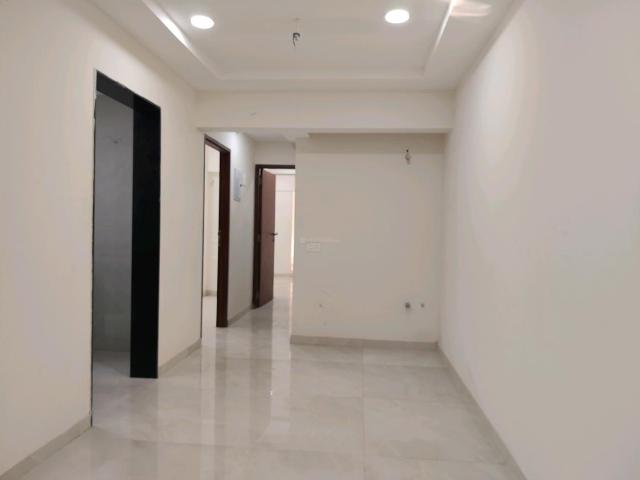 2 BHK Apartment in Malad East for rent Mumbai. The reference number is 21140944