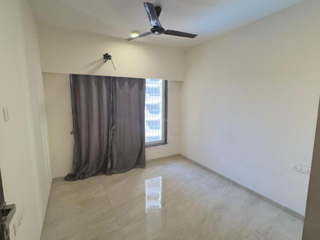 2 BHK Apartment in Malad East for rent Mumbai. The reference number is 21197221