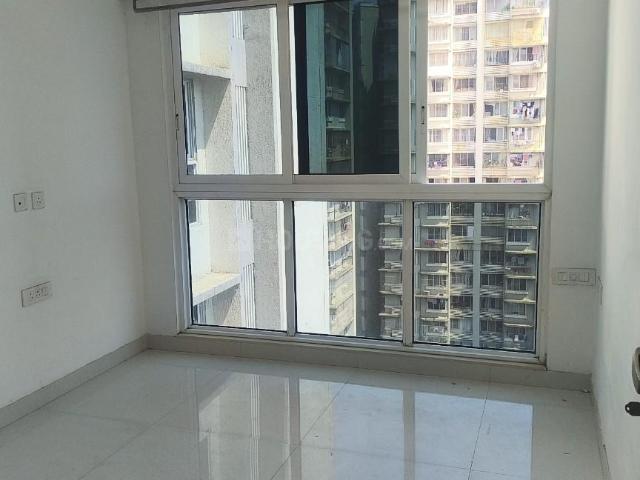 2 BHK Apartment in Malad East for rent Mumbai. The reference number is 21277911