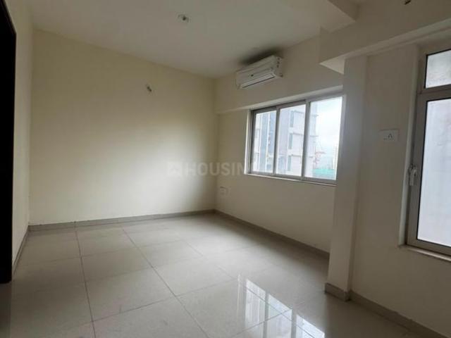 2 BHK Apartment in Malad East for rent Mumbai. The reference number is 21331017