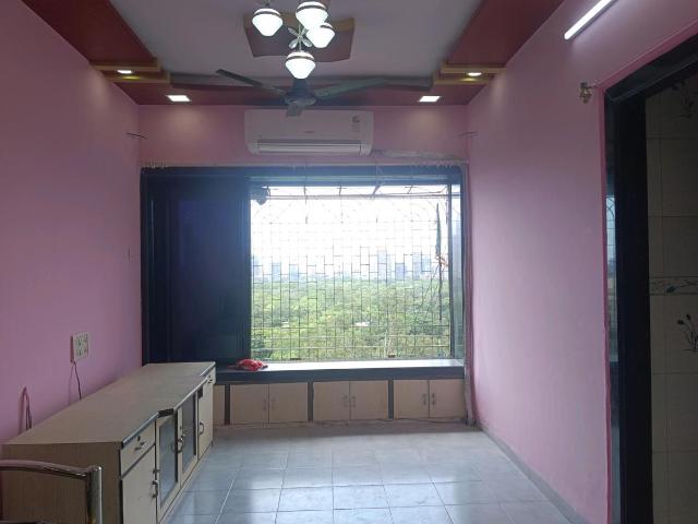 2 BHK Apartment in Malad East for resale Mumbai. The reference number is 12656904