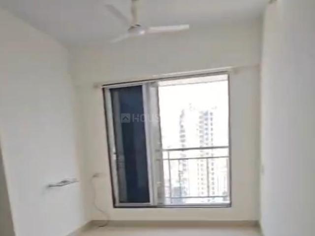 2 BHK Apartment in Malad East for resale Mumbai. The reference number is 20234067