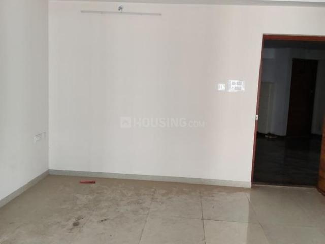 2 BHK Apartment in Malad East for resale Mumbai. The reference number is 20568903