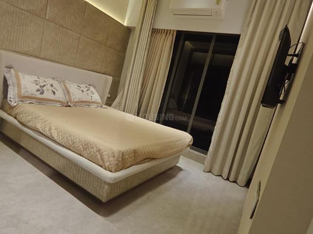 2 BHK Apartment in Malad East for resale Mumbai. The reference number is 20796061