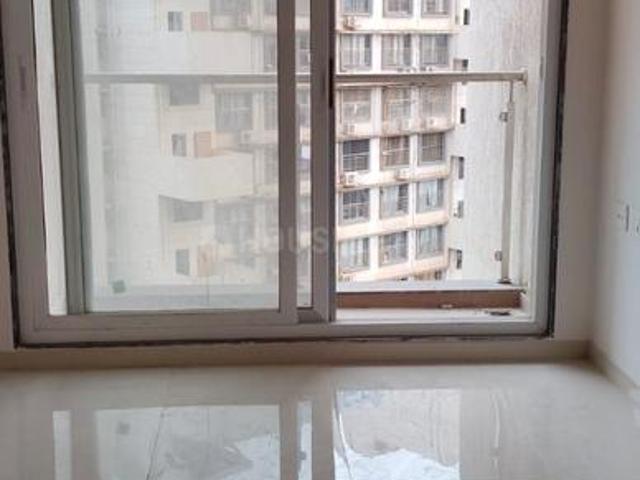 2 BHK Apartment in Malad East for resale Mumbai. The reference number is 21038057