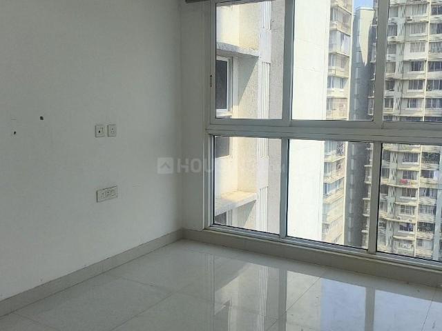 2 BHK Apartment in Malad East for resale Mumbai. The reference number is 21278389