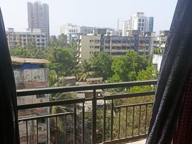 2 BHK Apartment in Malad West for rent Mumbai. The reference number is 10878514