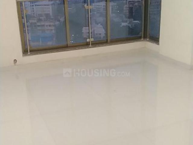 2 BHK Apartment in Malad West for rent Mumbai. The reference number is 10042582