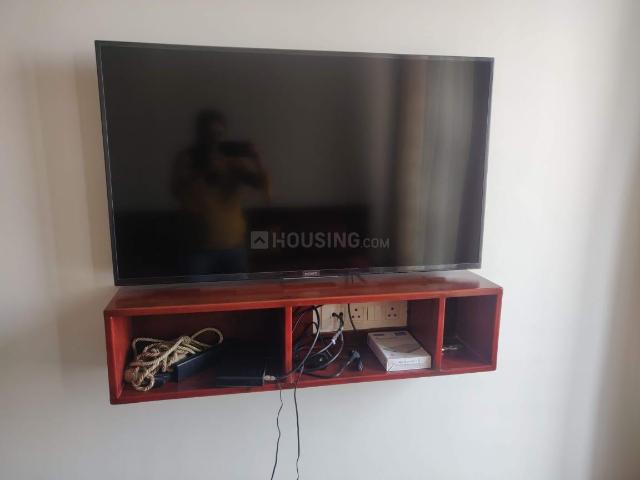 2 BHK Apartment in Malad West for rent Mumbai. The reference number is 11568758