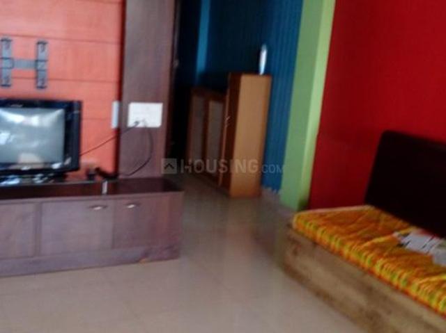 2 BHK Apartment in Malad West for rent Mumbai. The reference number is 15512560