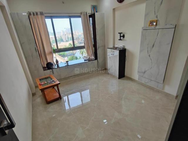 2 BHK Apartment in Malad West for rent Mumbai. The reference number is 17822233