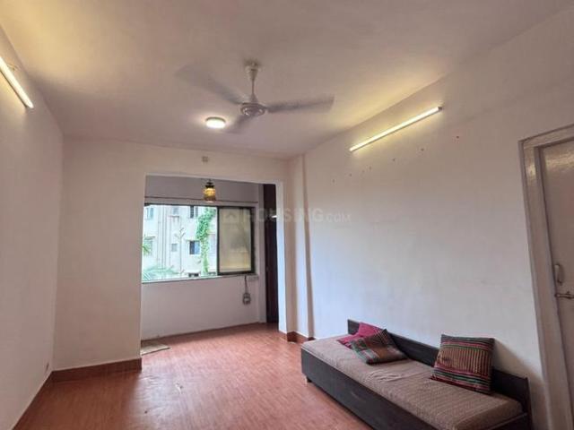 2 BHK Apartment in Malad West for rent Mumbai. The reference number is 18554276