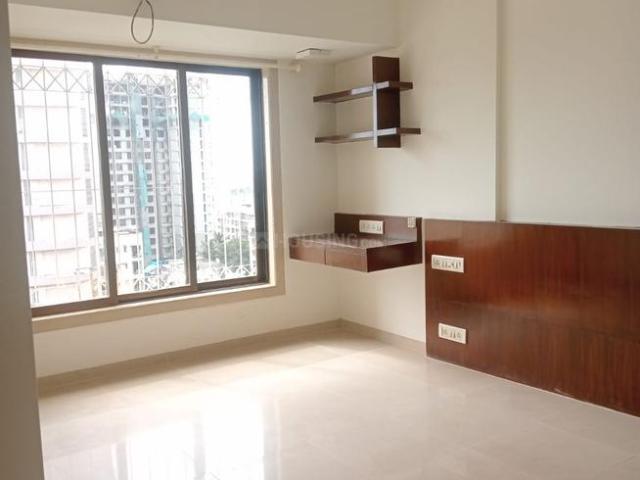 2 BHK Apartment in Malad West for rent Mumbai. The reference number is 18590157