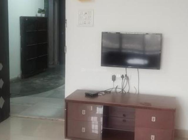 2 BHK Apartment in Malad West for rent Mumbai. The reference number is 18594042