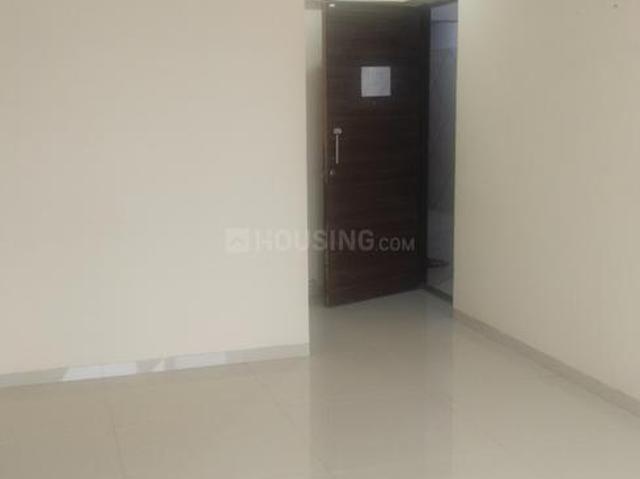 2 BHK Apartment in Malad West for rent Mumbai. The reference number is 18654445