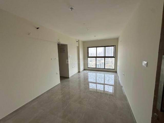 2 BHK Apartment in Malad West for rent Mumbai. The reference number is 18001026