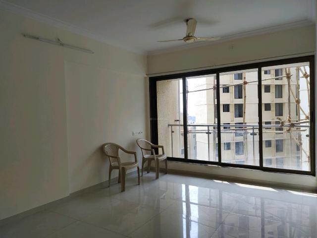 2 BHK Apartment in Malad West for rent Mumbai. The reference number is 19545351