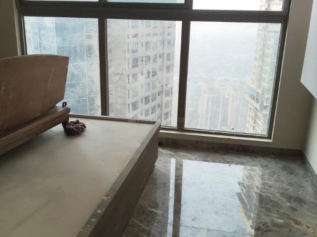 2 BHK Apartment in Malad West for rent Mumbai. The reference number is 19572287