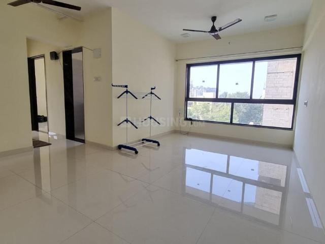 2 BHK Apartment in Malad West for rent Mumbai. The reference number is 19170977