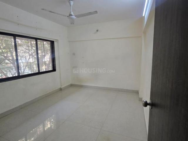 2 BHK Apartment in Malad West for rent Mumbai. The reference number is 19193694