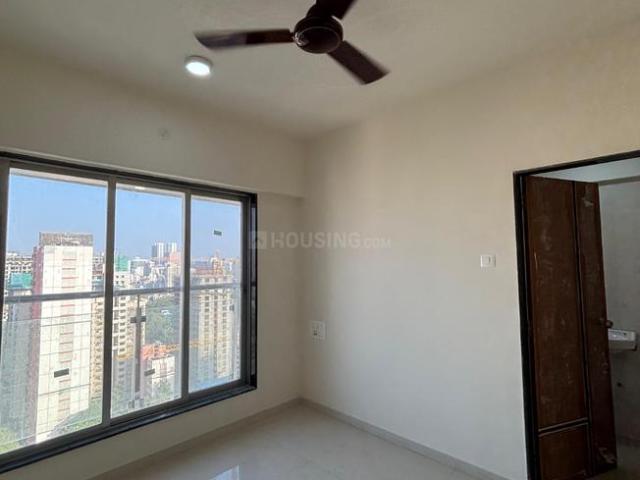 2 BHK Apartment in Malad West for rent Mumbai. The reference number is 19199580