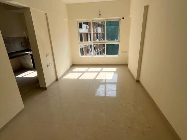 2 BHK Apartment in Malad West for rent Mumbai. The reference number is 19286876