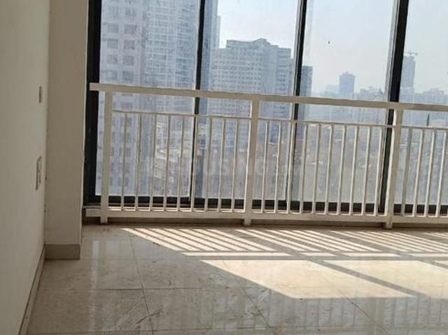 2 BHK Apartment in Malad West for rent Mumbai. The reference number is 19367954
