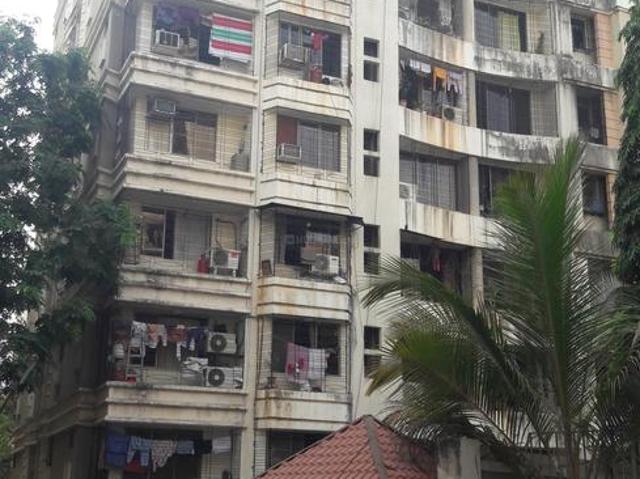 2 BHK Apartment in Malad West for rent Mumbai. The reference number is 20436190