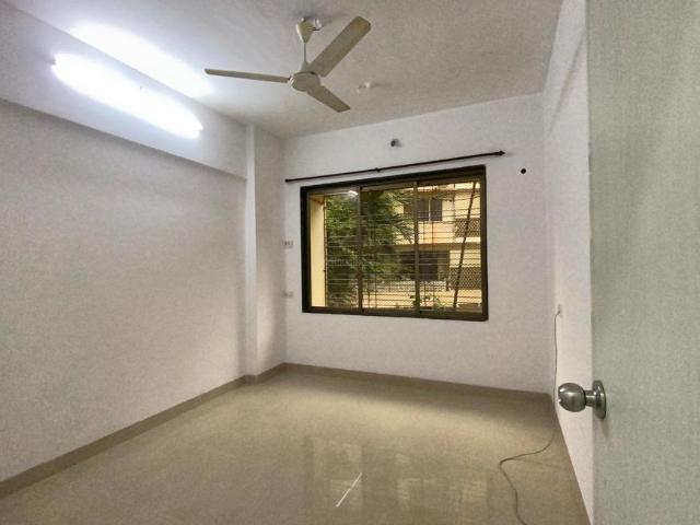 2 BHK Apartment in Malad West for rent Mumbai. The reference number is 20439458